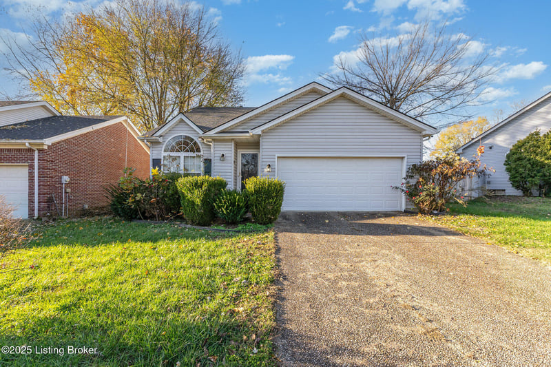 4908 Flushing Way, Louisville, KY 40272