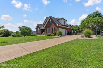 4916 Sycamore Run Dr, La Grange, KY 40031