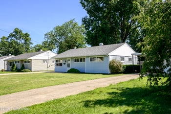 4917 Raven Rd, Louisville, KY 40213