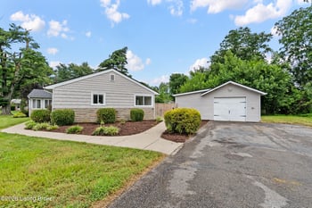 4920 Ana Ter, Louisville, KY 40272