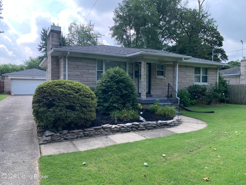 4929 Fielding Way, Louisville, KY 40216