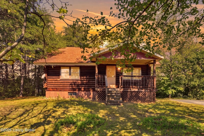 495 E Valleyview Dr, Mt Washington, KY 40047