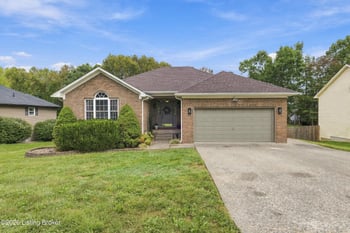 496 Simmons Ln, Mt Washington, KY 40047