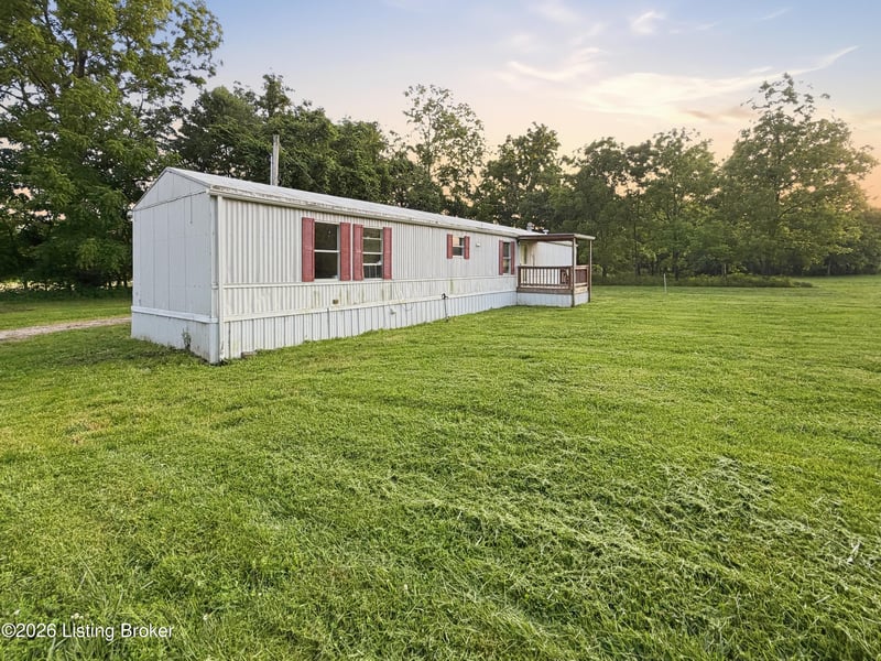 499 Hornback Farms Ln, Webster, KY 40176