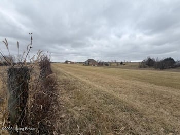 5 Batts Ln, Campbellsburg, KY 40011