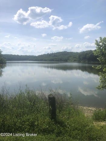 5 Chowning Ln, Bloomfield, KY 40008