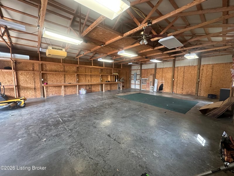 50 Johnnie Pack Rd, Brandenburg, KY 40108