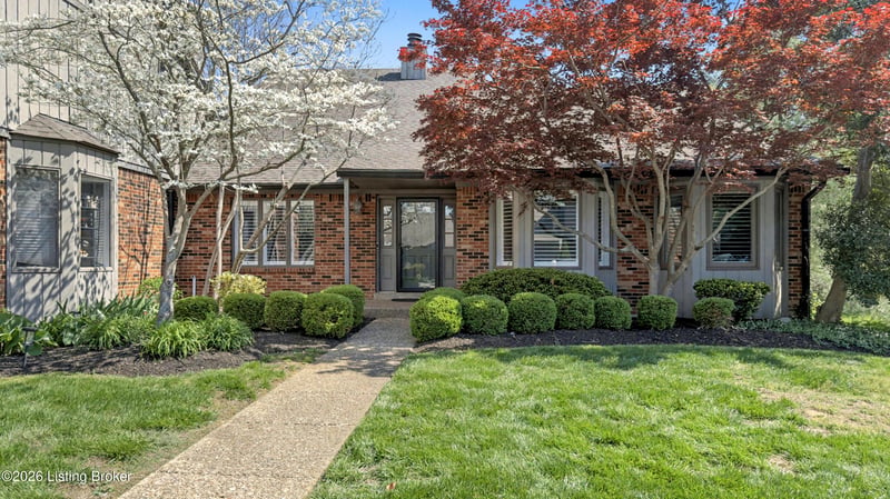 5001 Marina Cv, Prospect, KY 40059