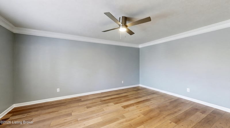 5001 Marina Cv, Prospect, KY 40059