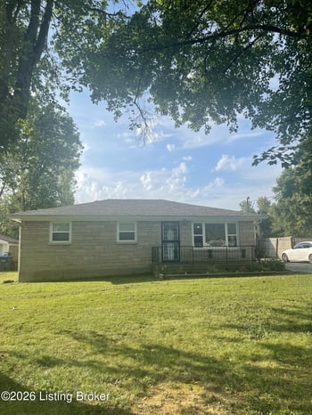 5004 Kendall Rd, Louisville, KY 40272
