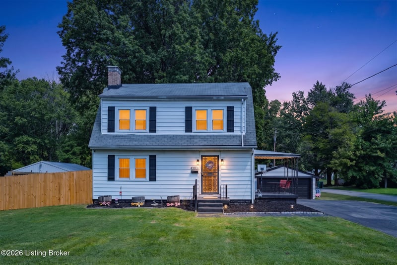 5007 Columbia Ave, Louisville, KY 40258