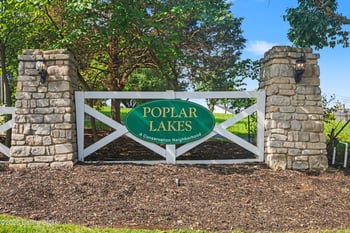 5007 Fawn Valley Dr, Louisville, KY 40299