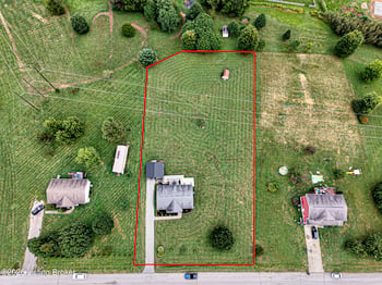 501 Winter Dr, Taylorsville, KY 40071