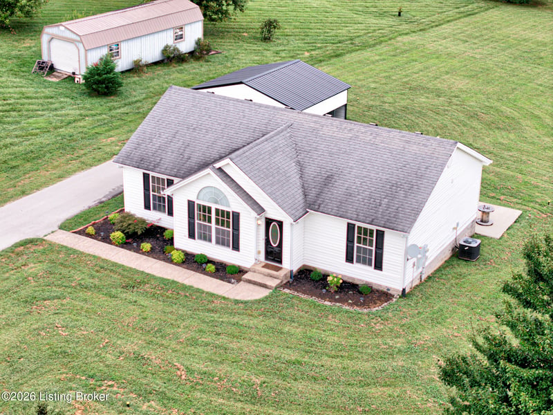 501 Winter Dr, Taylorsville, KY 40071