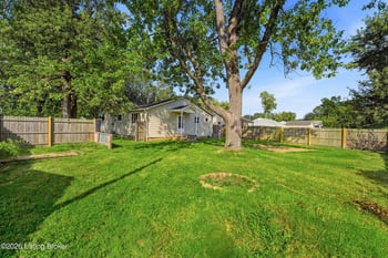 5010 Belmont Ave, Louisville, KY 40258