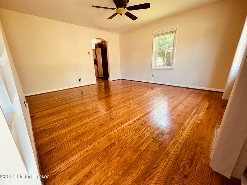 502 Marengo Dr, Louisville, KY 40243