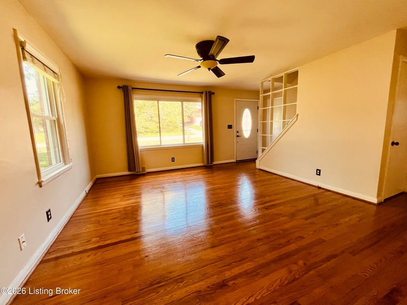 502 Marengo Dr, Louisville, KY 40243