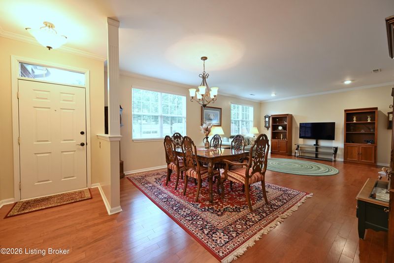 5020 Cotehele Pl, Louisville, KY 40241