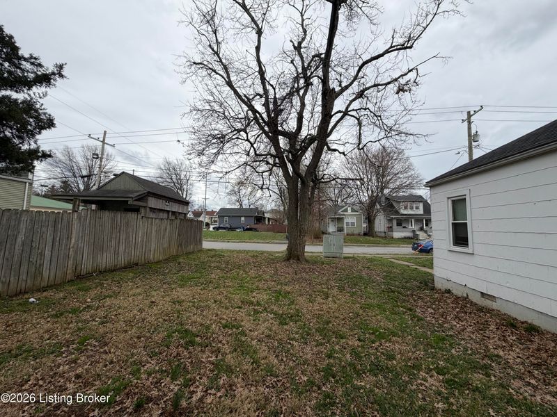 505 W Evelyn Ave, Louisville, KY 40215