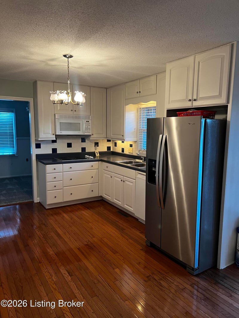 51 Circle Crest Rd, Hodgenville, KY 42748