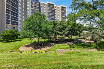 5100 Us 42 #441, Louisville, KY 40241