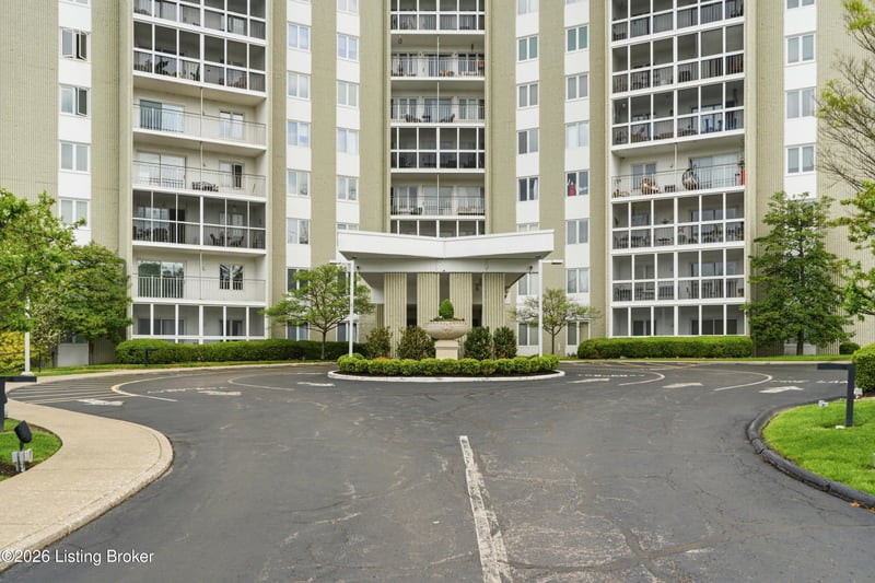 5100 Us 42 #922, Louisville, KY 40241