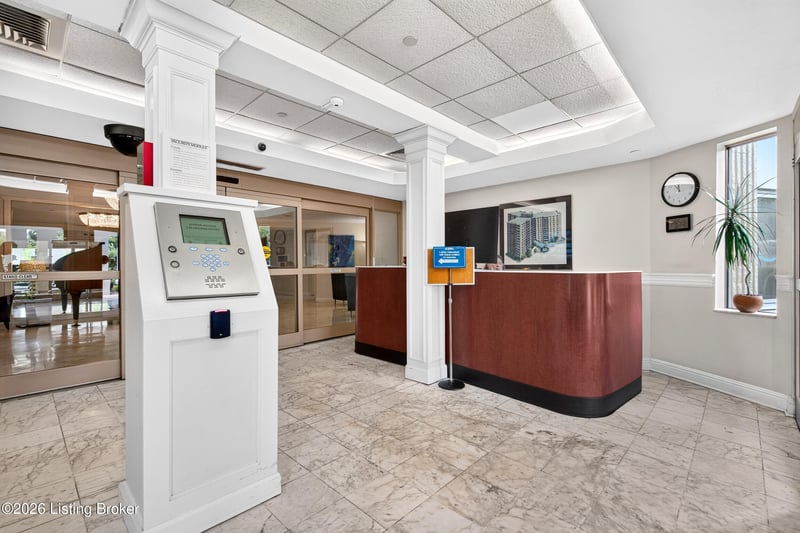 5100 Us Highway 42 #APT 622, Louisville, KY 40241