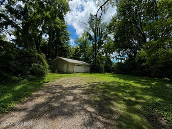 5101 Fegenbush Ln, Louisville, KY 40228