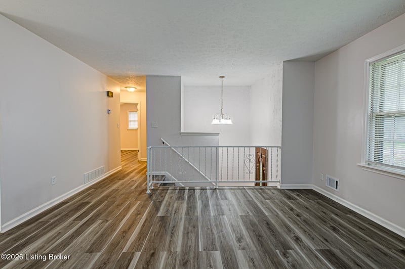 5101 Mt Marcy Rd, Louisville, KY 40216