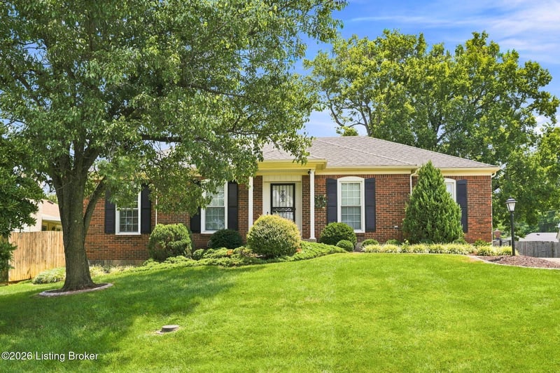 5103 Cool Brook Rd, Louisville, KY 40291