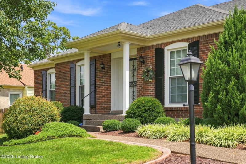 5103 Cool Brook Rd, Louisville, KY 40291