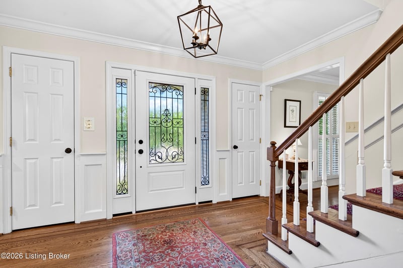 5105 Charbdin Ct, Louisville, KY 40207