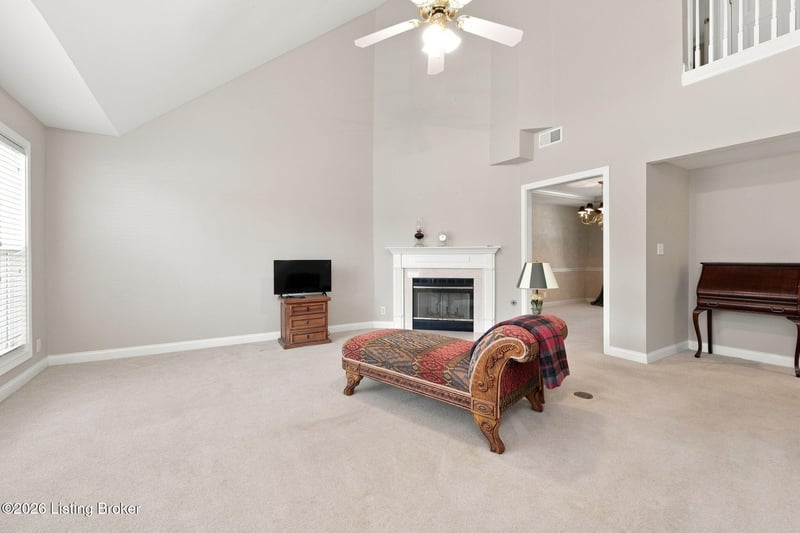 5108 Craigs Creek Dr, Louisville, KY 40241