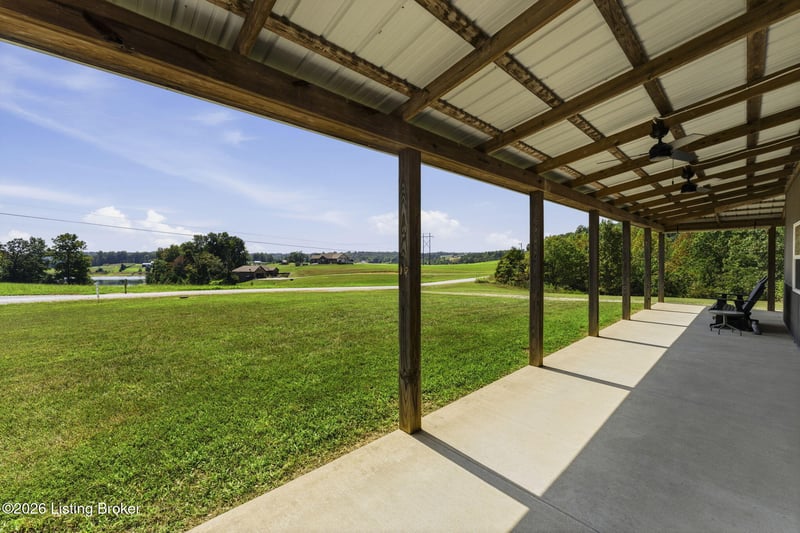 511 Indian Cliff Rd, Clarkson, KY 42726