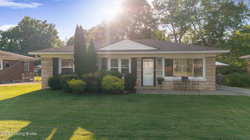 5112 Feys Ct, Louisville, KY 40216