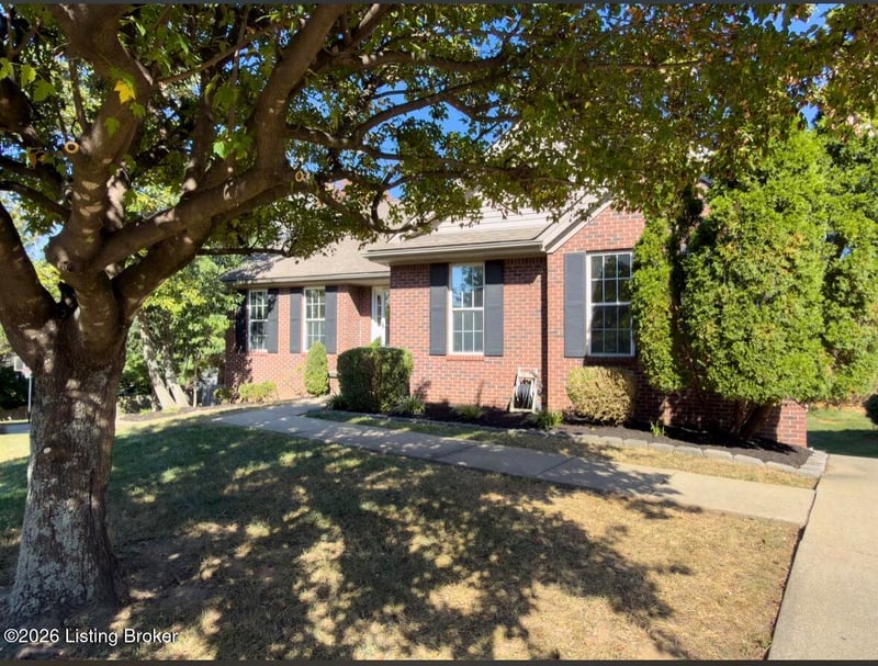 5113 Craigs Creek Dr, Louisville, KY 40241