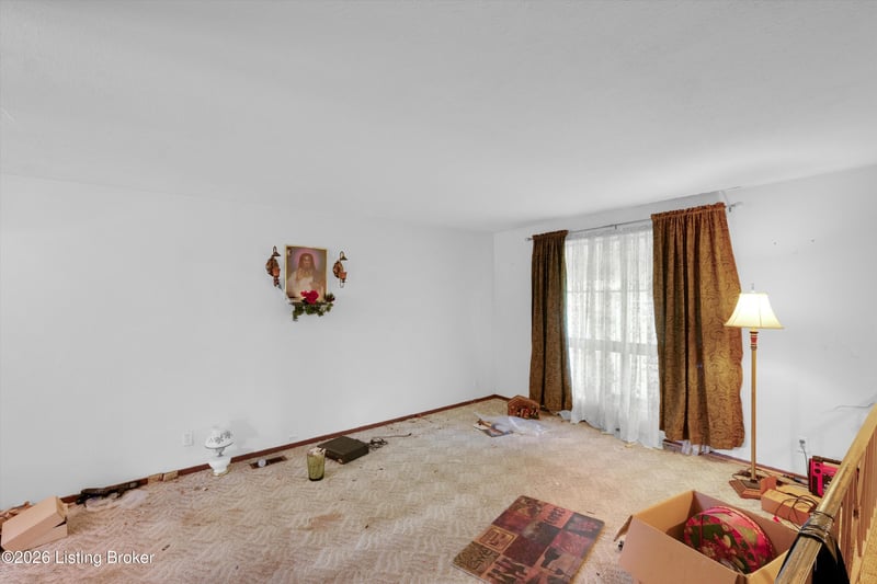 5116 Rosette Blvd, Louisville, KY 40218