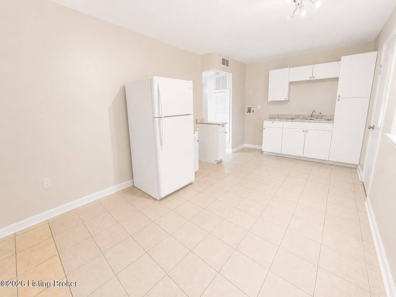 5117 Alba Way, Louisville, KY 40213