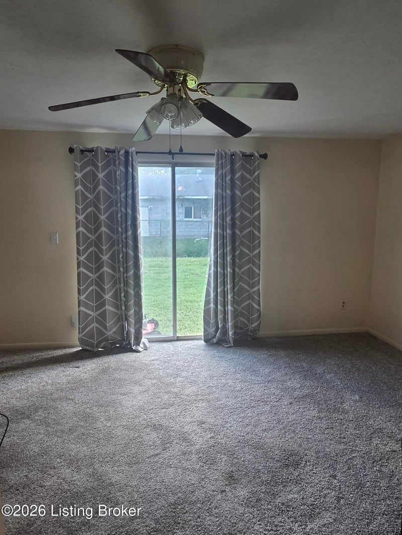 5118 Rosette Blvd, Louisville, KY 40218