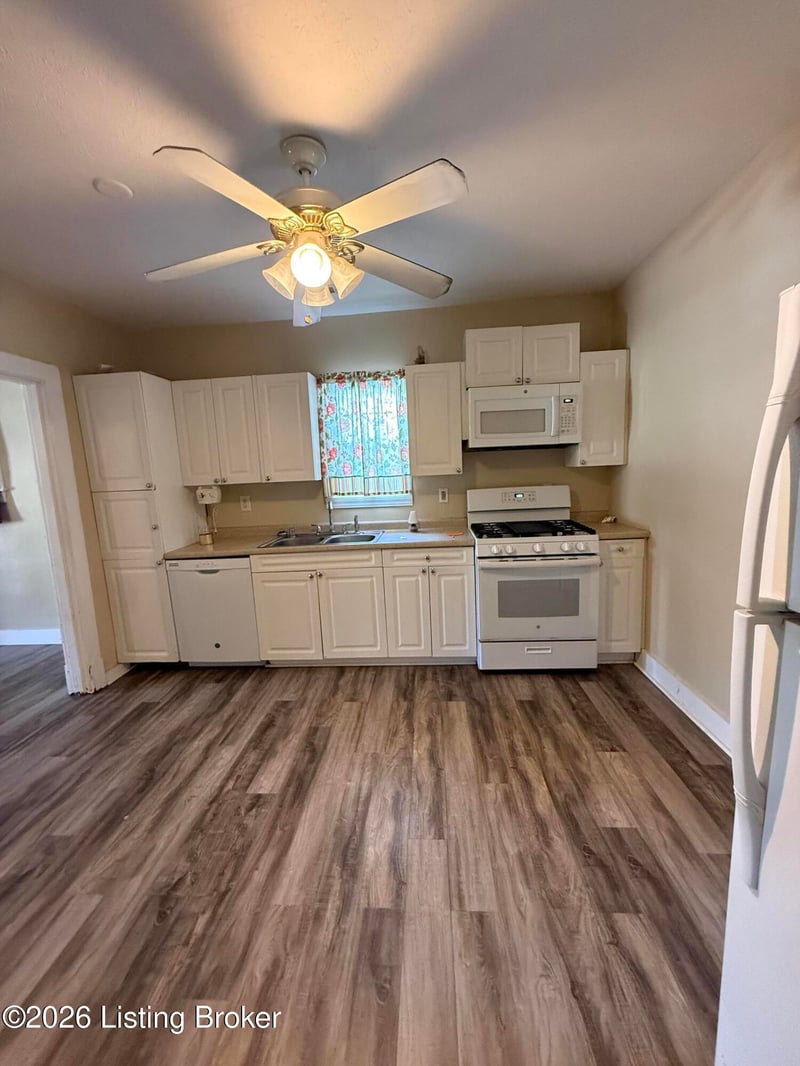 512 Camden Ave, Louisville, KY 40215
