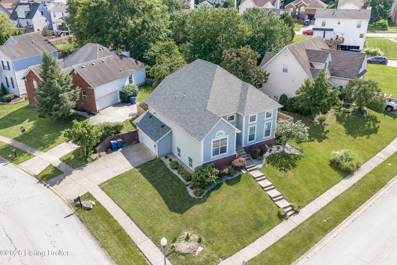 5120 Silverton Ln, Louisville, KY 40241