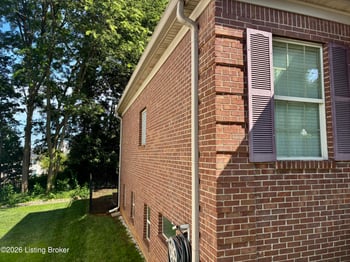 5127 Craigs Creek Dr, Louisville, KY 40241