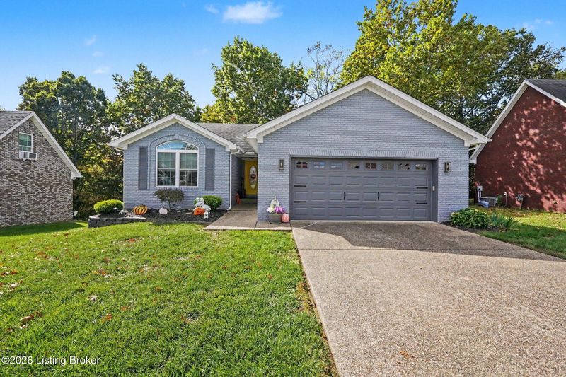 513 John Austin Ln, Mt Washington, KY 40047
