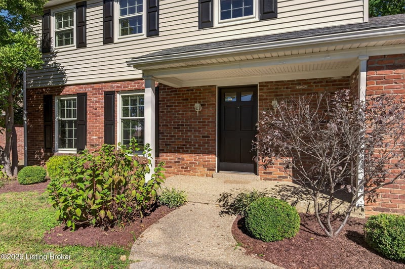 513 Moser Rd, Louisville, KY 40223