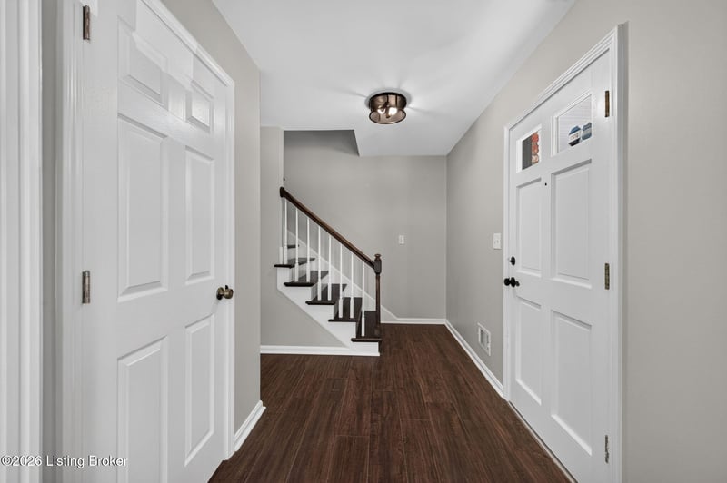513 Moser Rd, Louisville, KY 40223