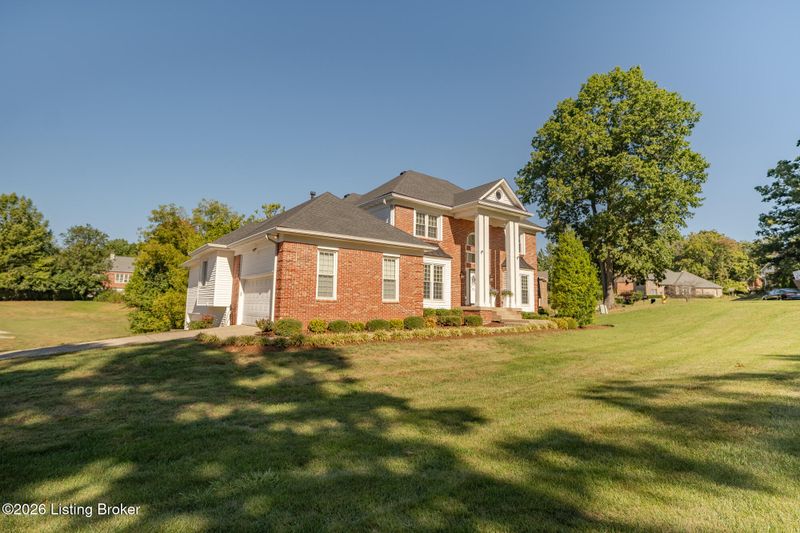 516 Nickleby Way, Louisville, KY 40245