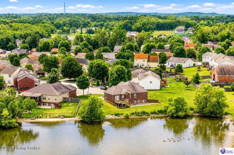 517 Concord Grape Way, Vine Grove, KY 40175