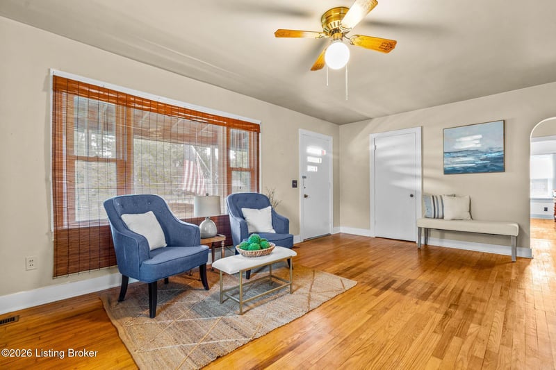 519 N 4th Ave, La Grange, KY 40031