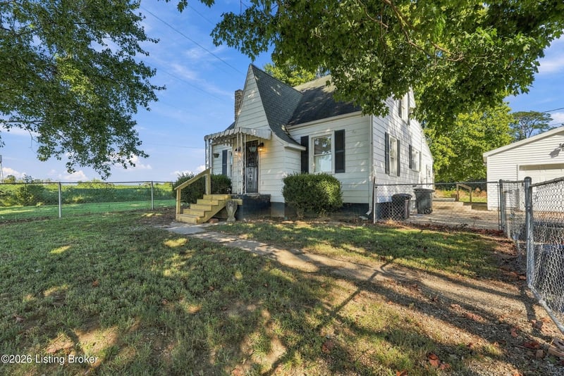 520 Peck Pike Rd, Milton, KY 40045