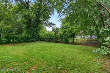 5200 Alba Way, Louisville, KY 40213